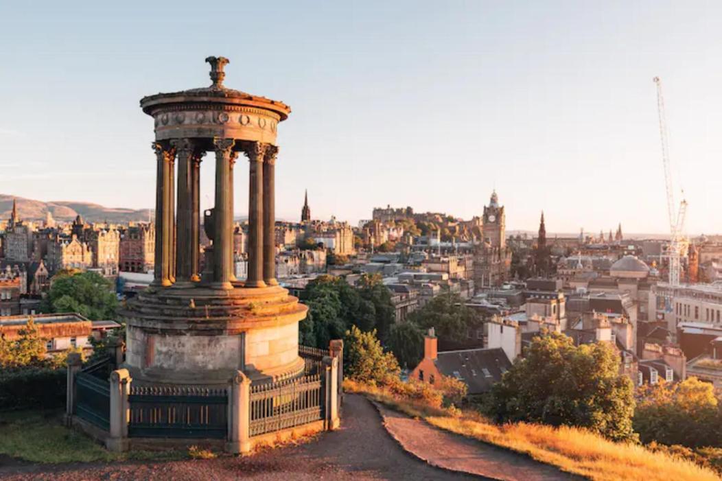Historic Dean Village Treasure, Sleeps 4 * Édimbourg